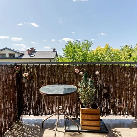 Apartment Przewoz Charming Nest By Bookinghost Krakow