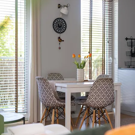 Apartment Przewoz Charming Nest By Bookinghost Krakow